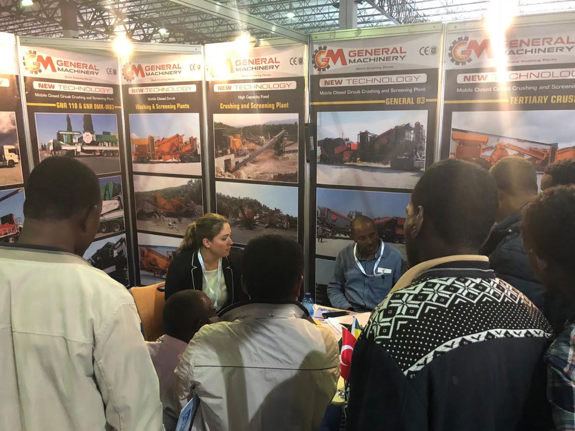 GREAT INTEREST GENERAL MACHINE FAIR STAND!